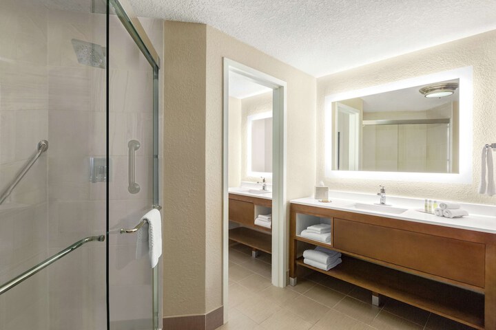 Bathroom shower