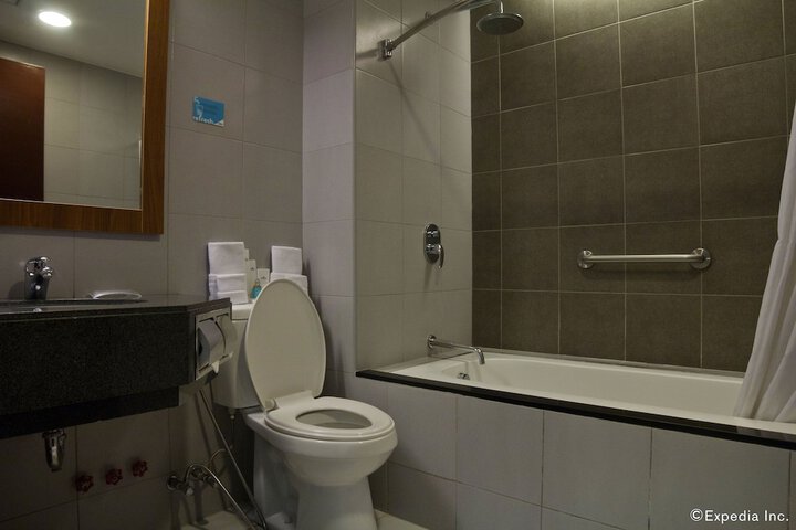 Clean Restrooms