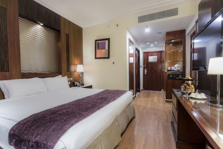 Room 22 of 57