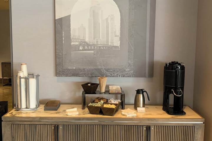 Guest Lobby