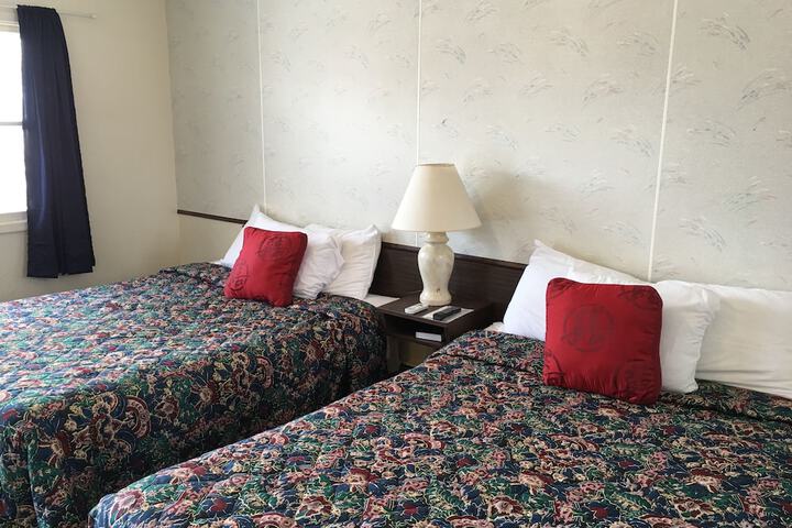 Room 4 of 30