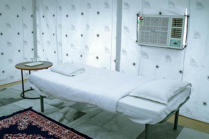 Room 5 of 47