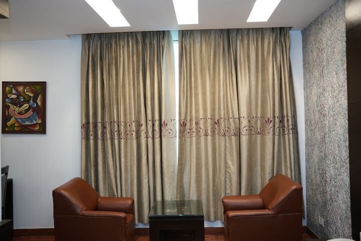 Room 19 of 34