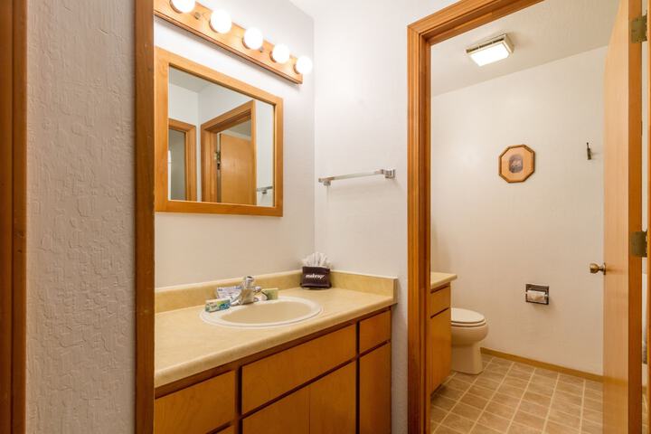 Room 35 of 67
