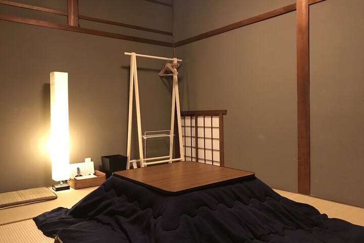Room 50 of 107