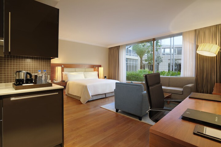 Room 7 of 114