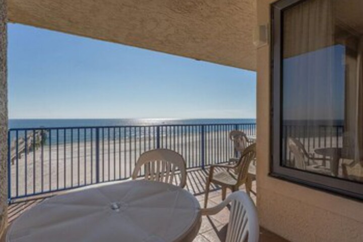 Terrace/Patio 6 of 148
