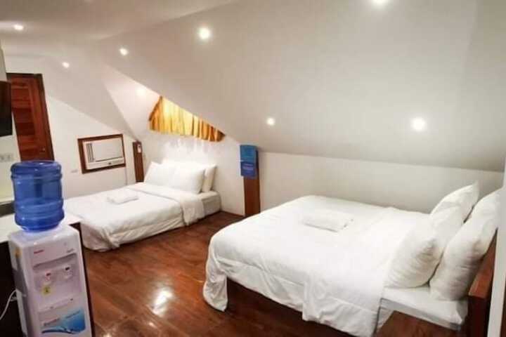 Room 18 of 50