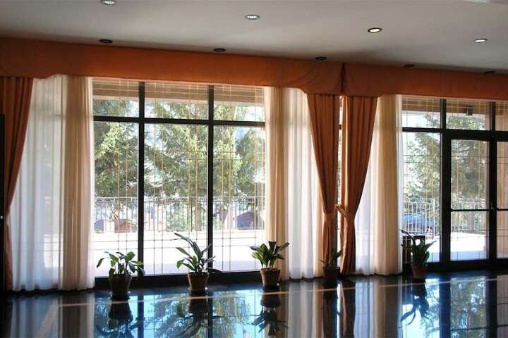 Hotel Interior 27 of 37