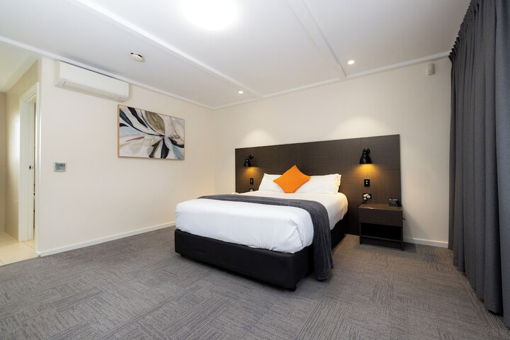 Room 26 of 68