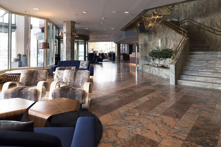 Hotel Lobby