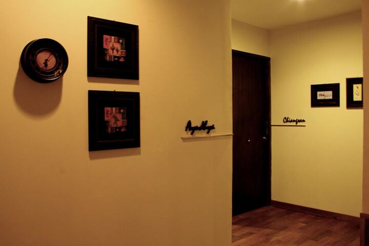 Room 23 of 49