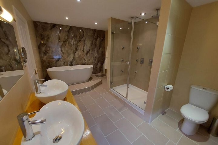 Bath Interior