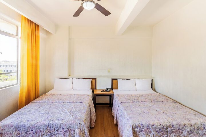 Room 14 of 39