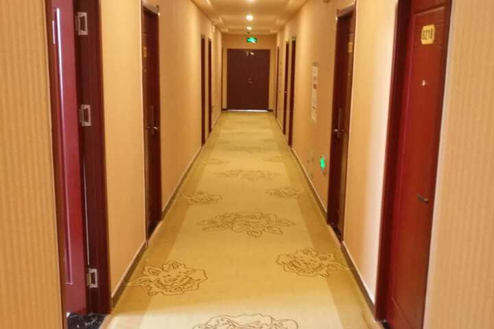Hotel Interior 10 of 21