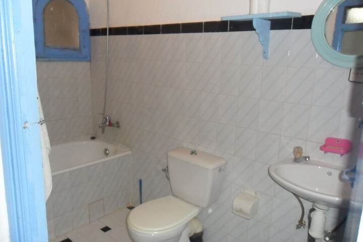 Room 15 of 31