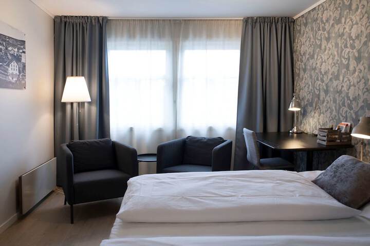 Room 18 of 72