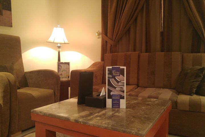 Room 15 of 39