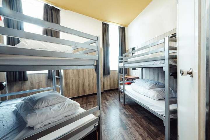 Room 31 of 46