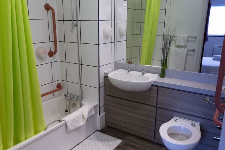 Clean Restrooms