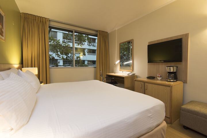 Room 21 of 124
