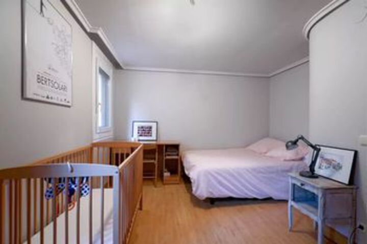 Room 3 of 5