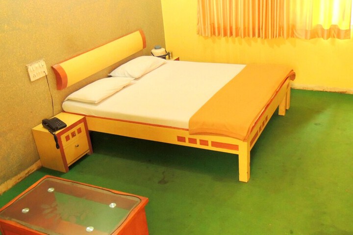 Hotel Interior 8 of 16