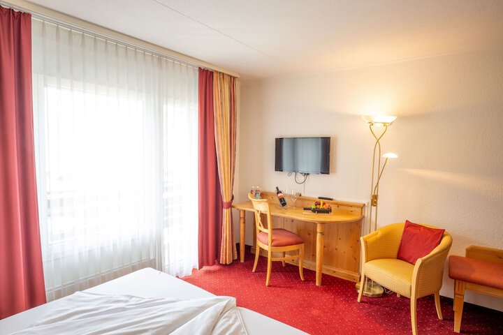 Room 13 of 51