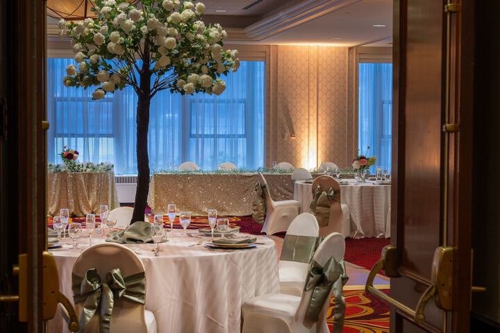 Banquet hall