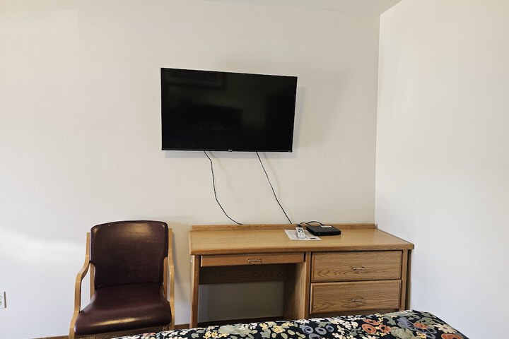 Room 13 of 44