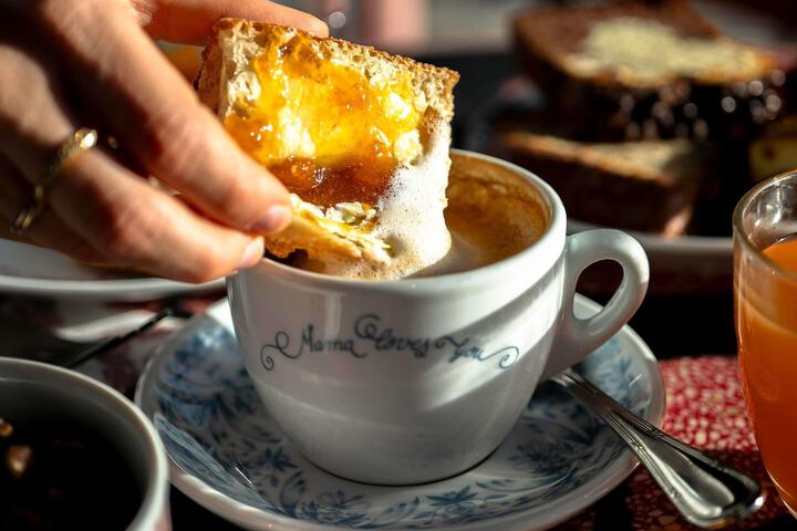 Breakfast/Coffee Service 103 of 225