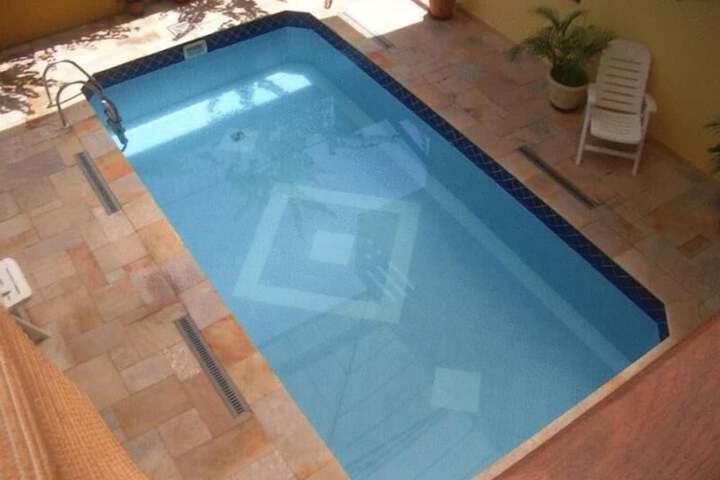 Pools & Facilities