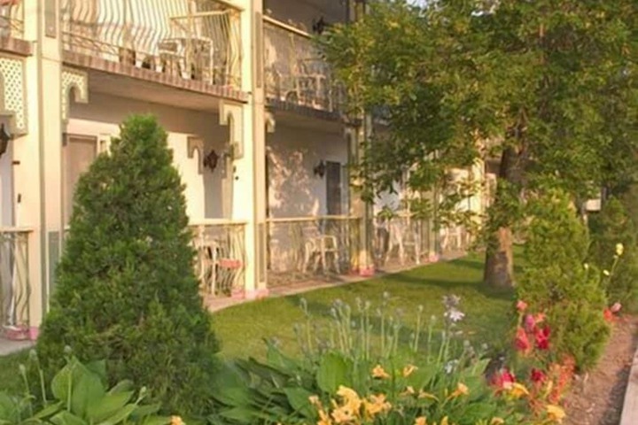 Property Grounds 24 of 35