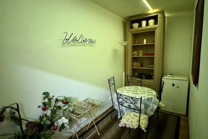 Room 18 of 29