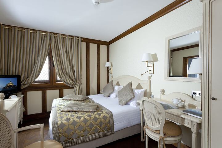 Room 6 of 29