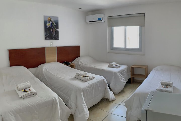 Room 10 of 20