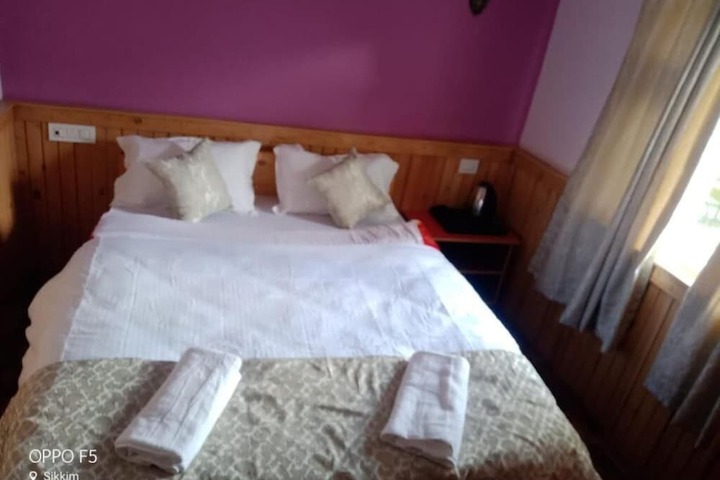 Room 2 of 45