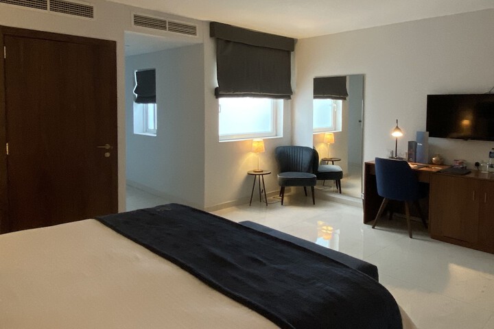 Room 18 of 70