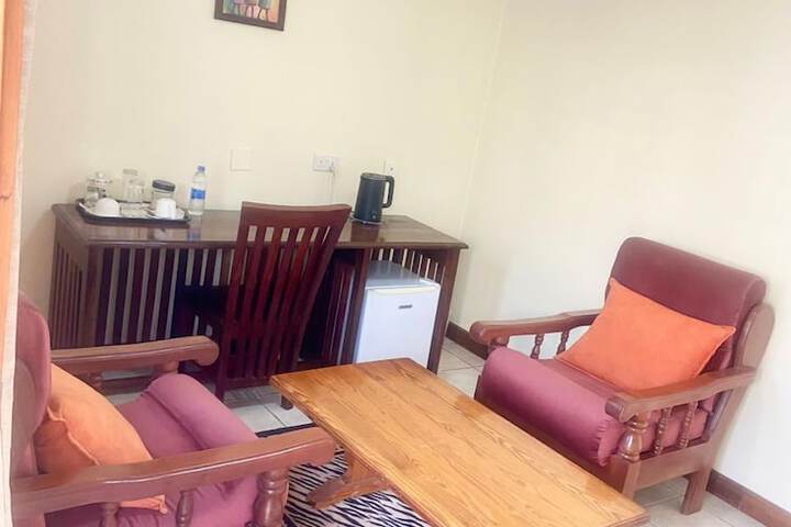Room 9 of 27