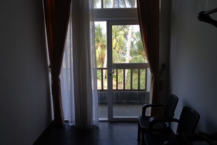Hotel 2 of 81