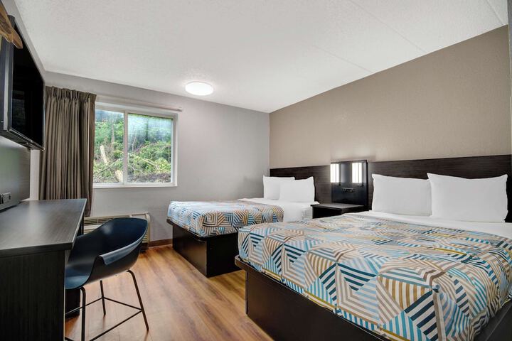 Room 14 of 40