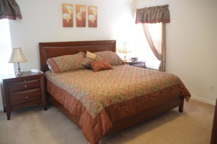 Room 43 of 108