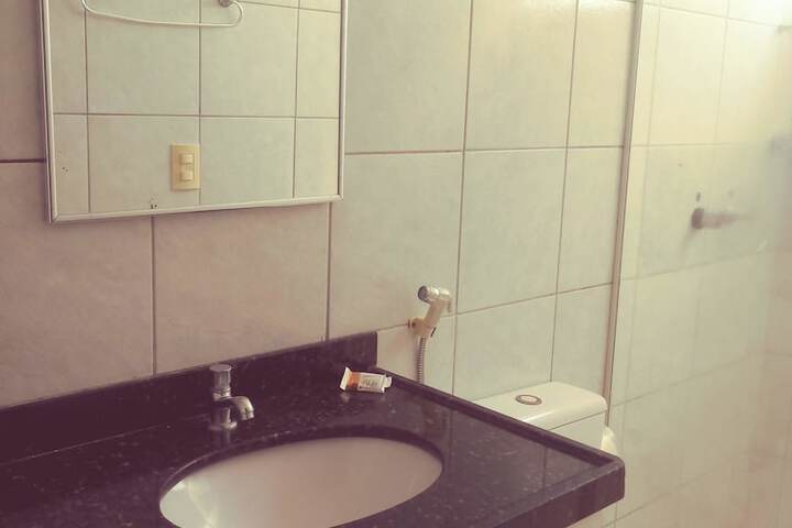 Room 8 of 37