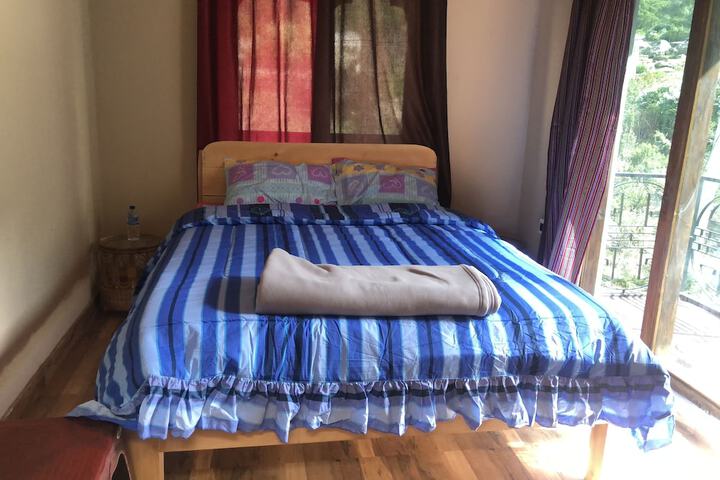 Room 6 of 26