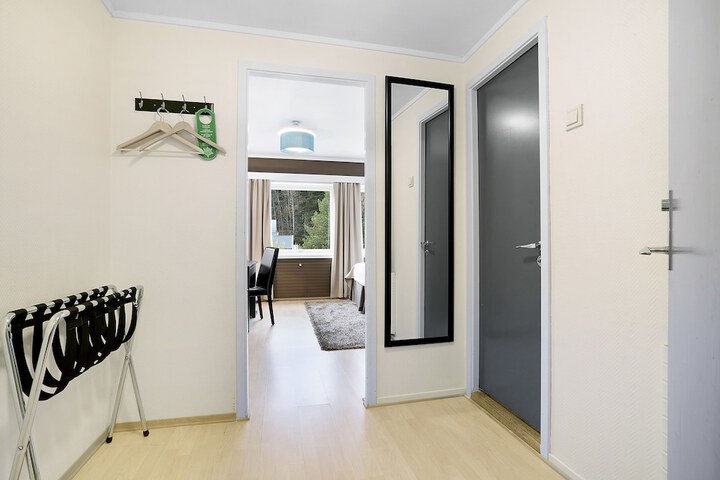 Room 25 of 47