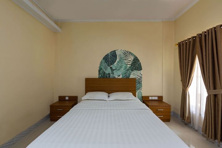 Room 3 of 14