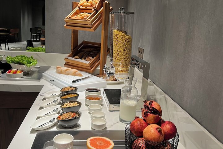 Breakfast/Coffee Service 15 of 29