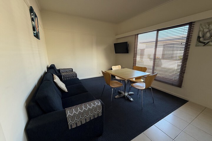 Room 41 of 64