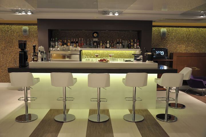 Guest Lobby