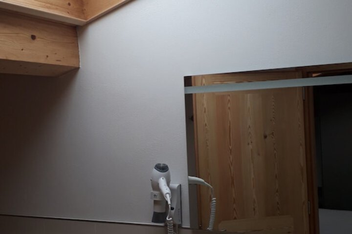 Room 35 of 58